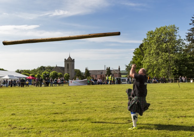 Tossing the Caber Highland Games